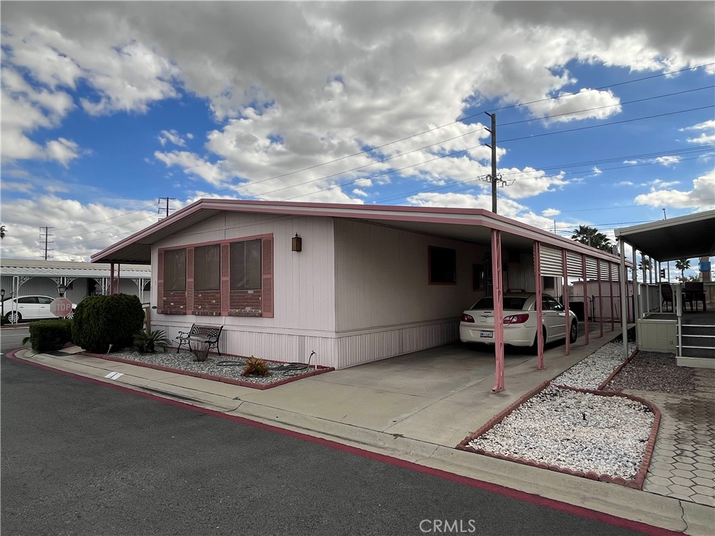 200 W San Bernardino Ave 1