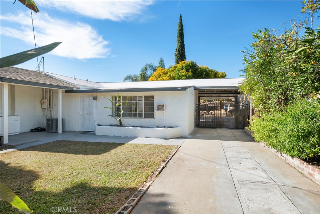 1314 S Mountain View