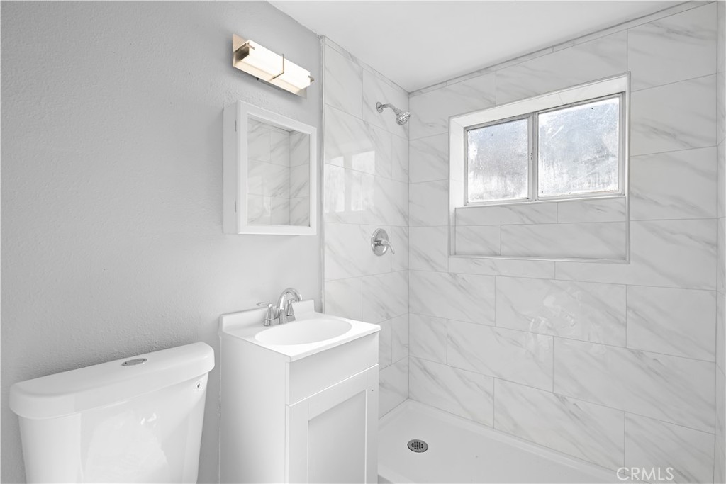 1314 S Mountain View