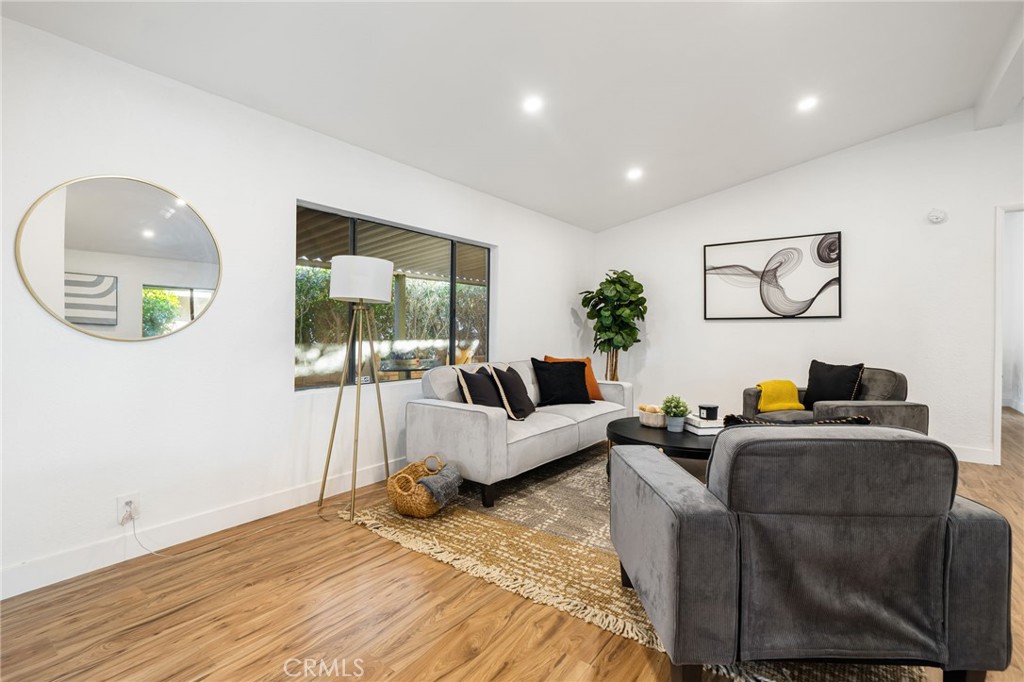 73450 Country Club 79