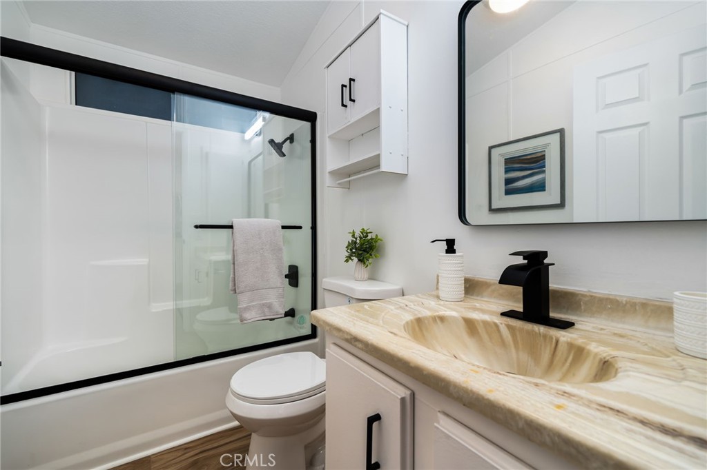 73450 Country Club 79