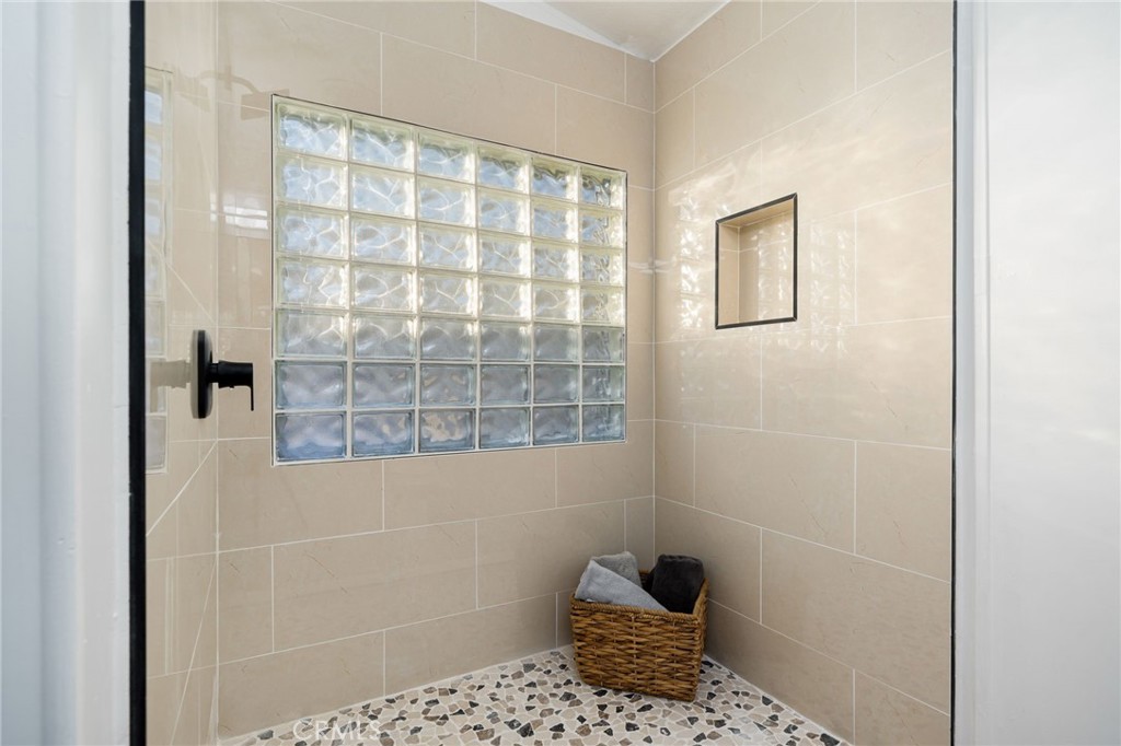 73450 Country Club 79