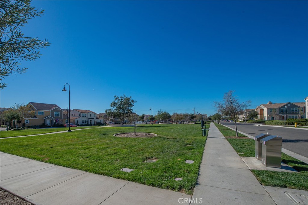 2888 E E Berry Loop Privado 44