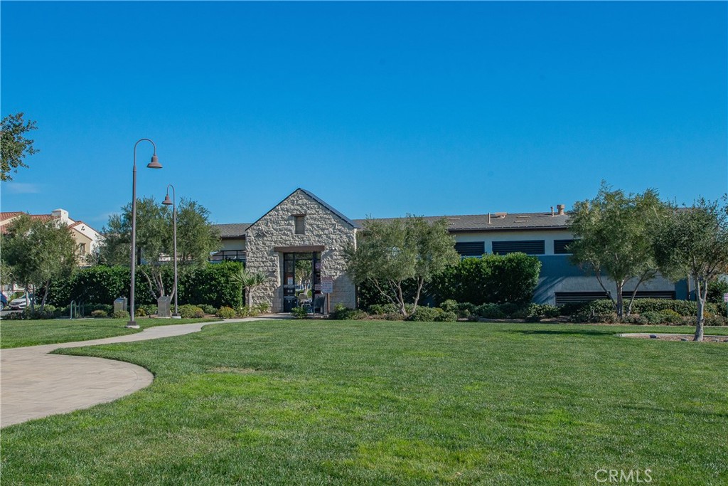 2888 E E Berry Loop Privado 44