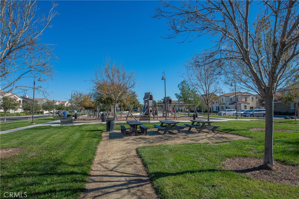 2888 E E Berry Loop Privado 44