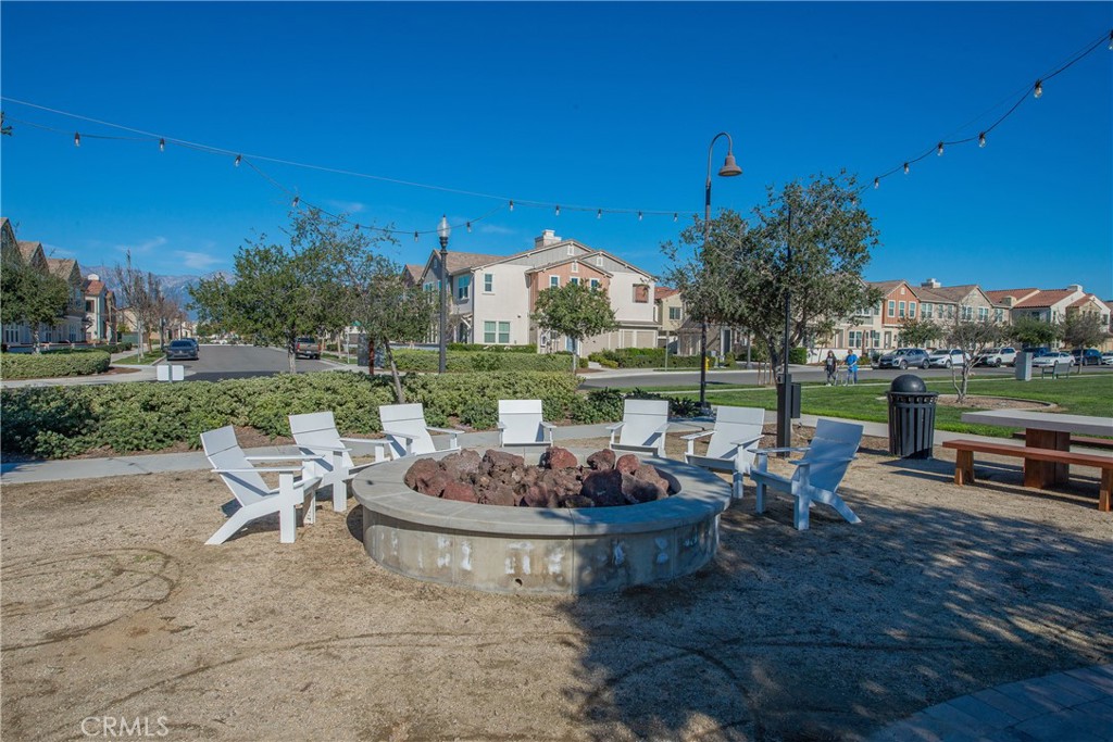 2888 E E Berry Loop Privado 44