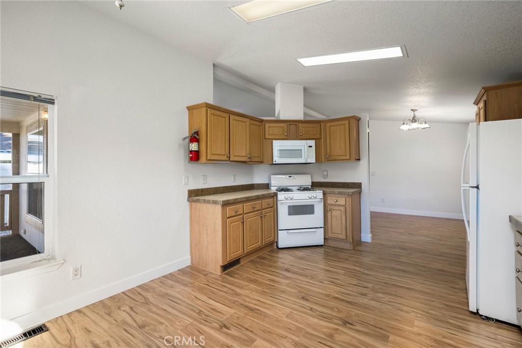 144 Estrada Way