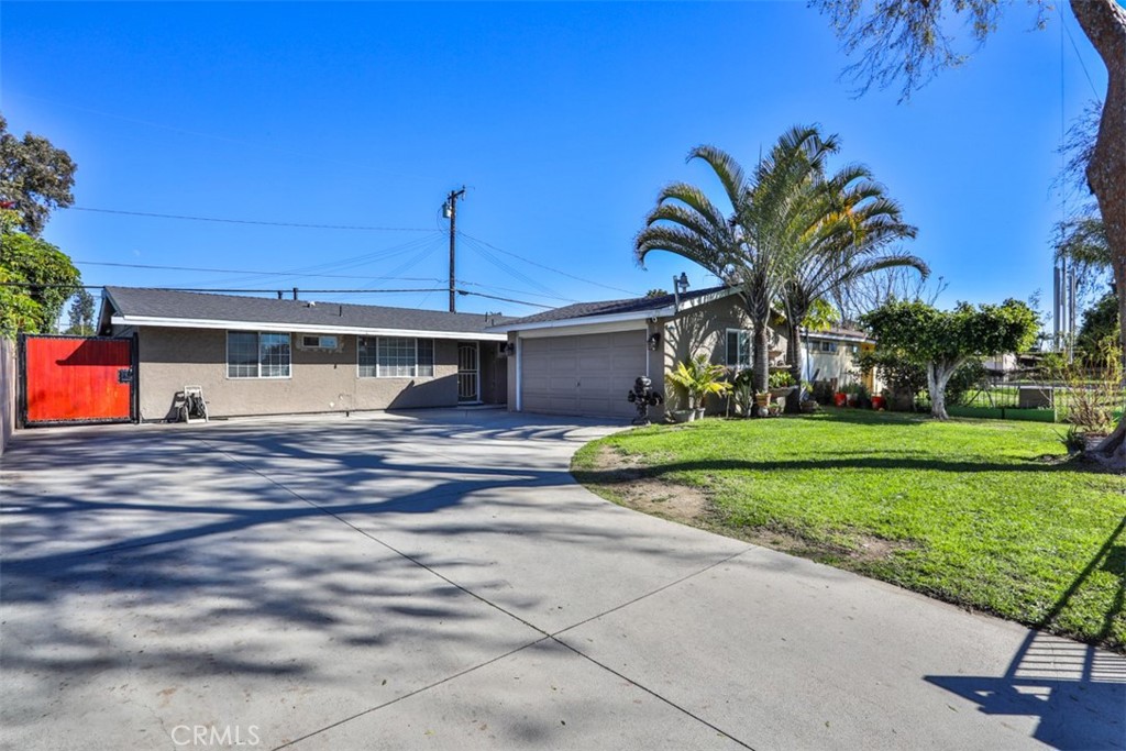 1156 Cromwell Street