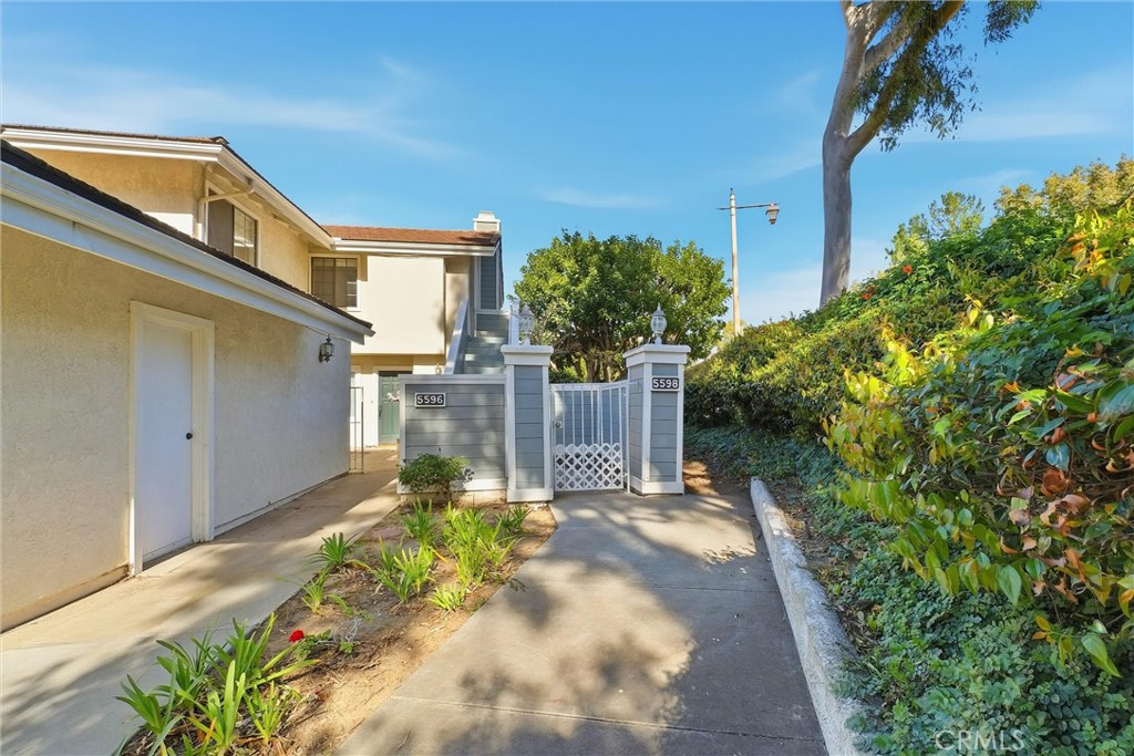 5598 E Stetson Court 22