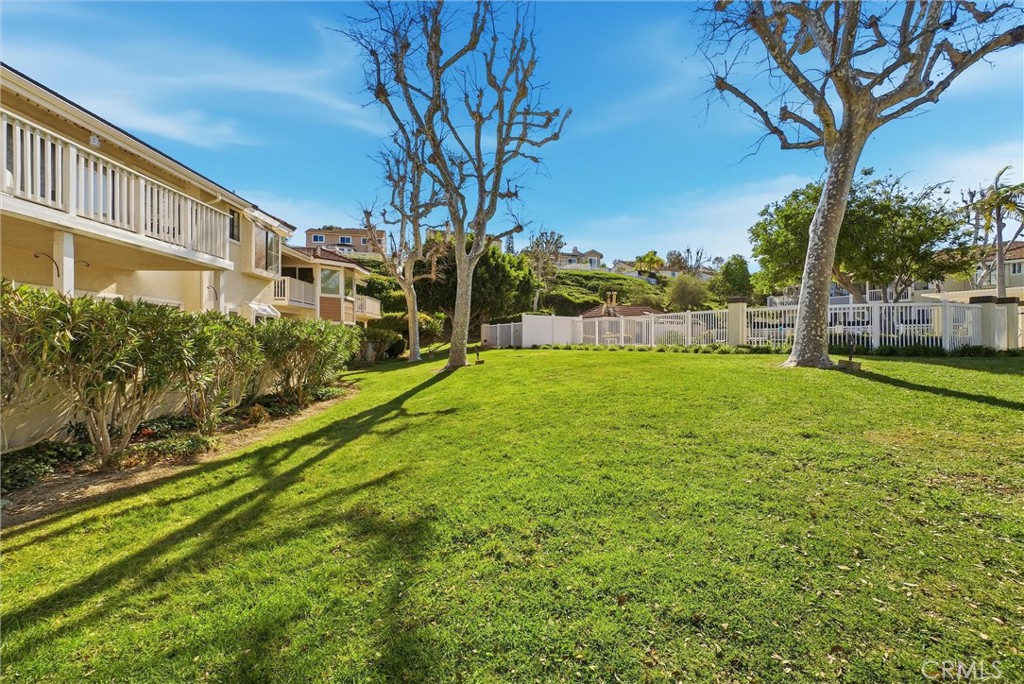 5598 E Stetson Court 22