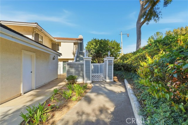 5598 E Stetson CT Unit: 22