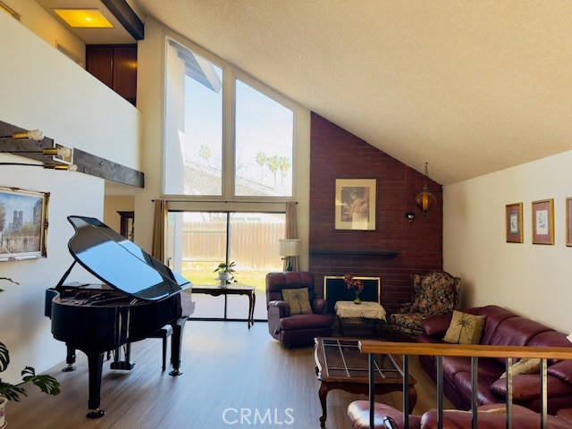 9545 Calle La Cuesta