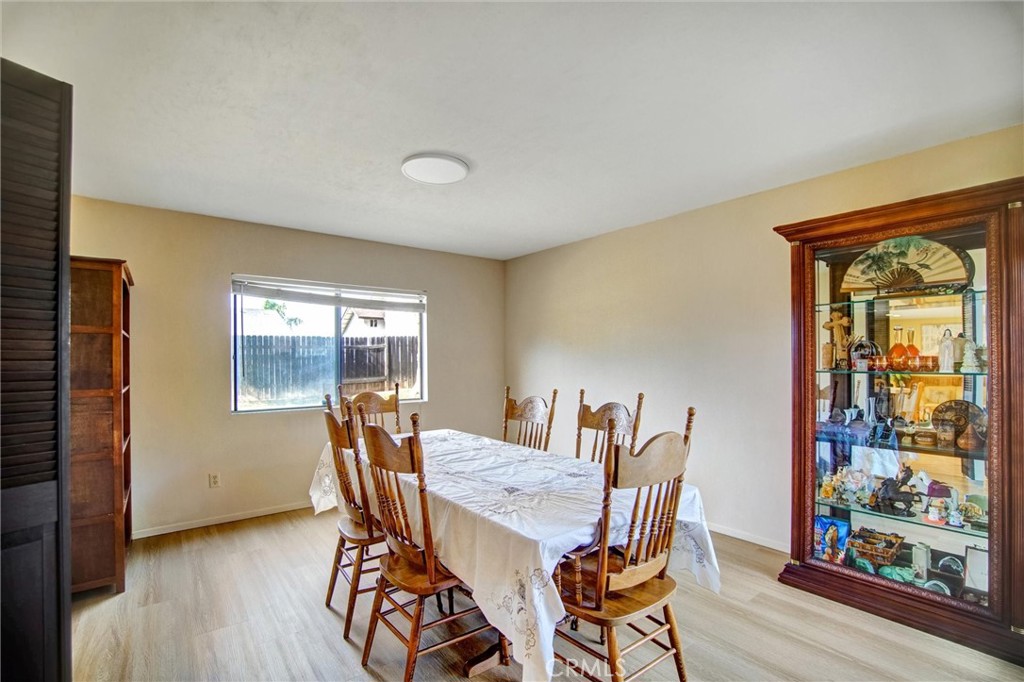 9545 Calle La Cuesta