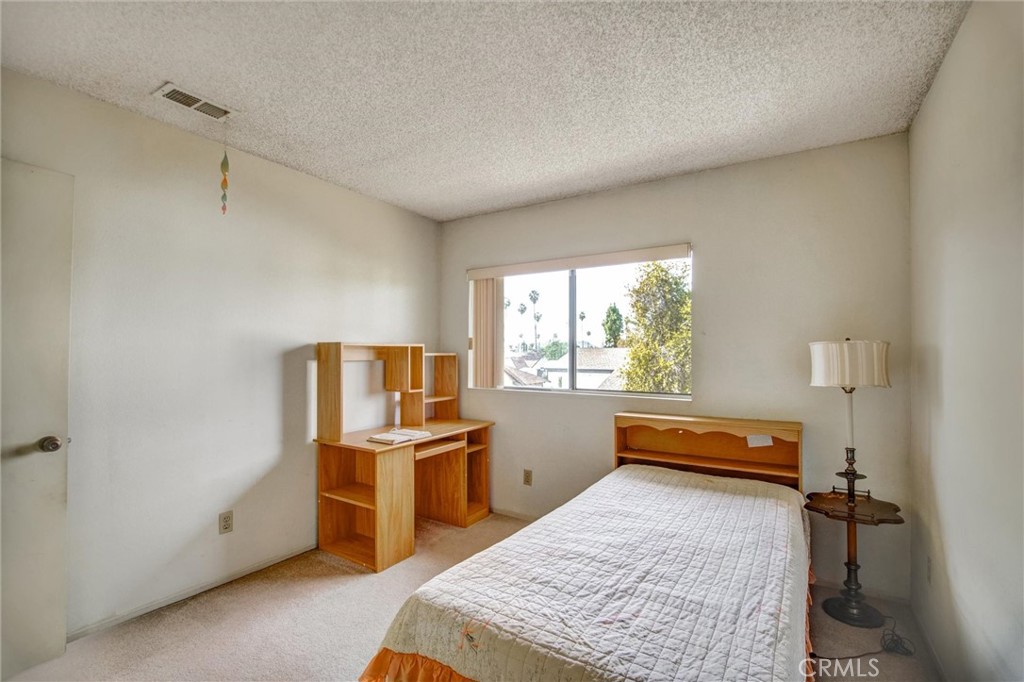 9545 Calle La Cuesta