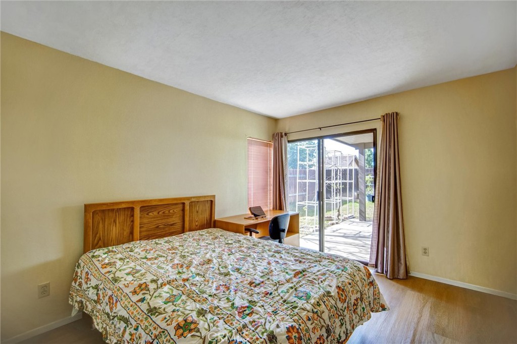 9545 Calle La Cuesta