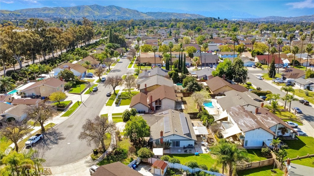 9545 Calle La Cuesta