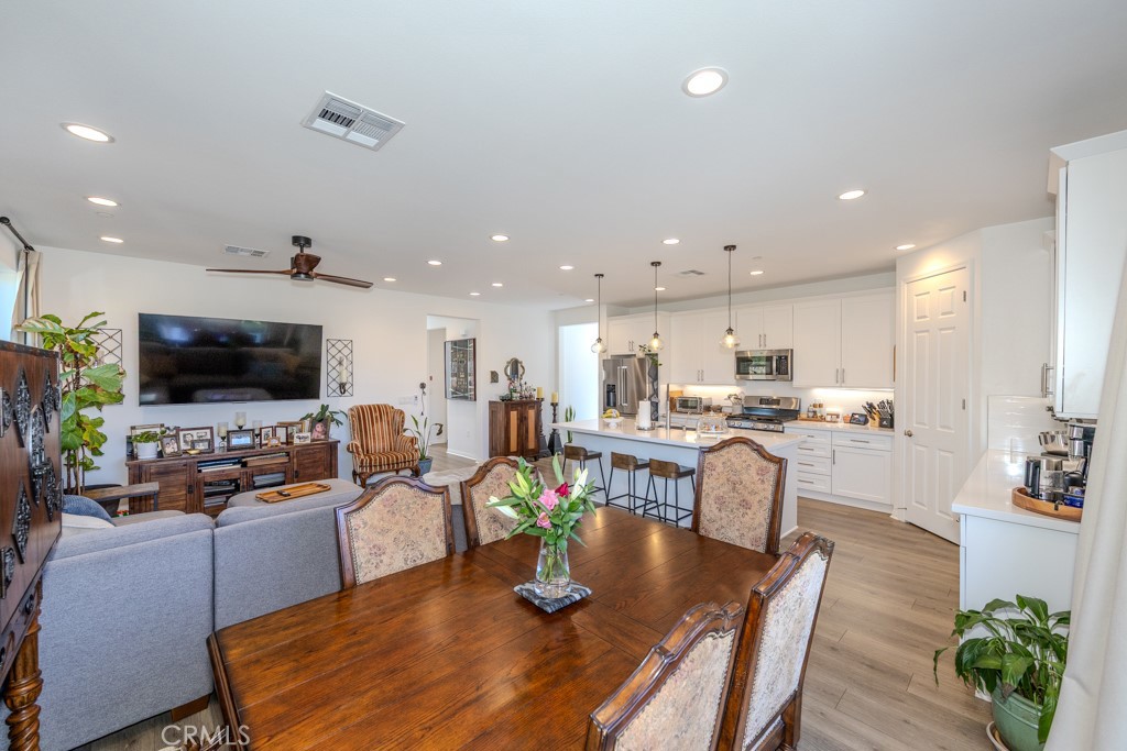 24123 E Beacon Court