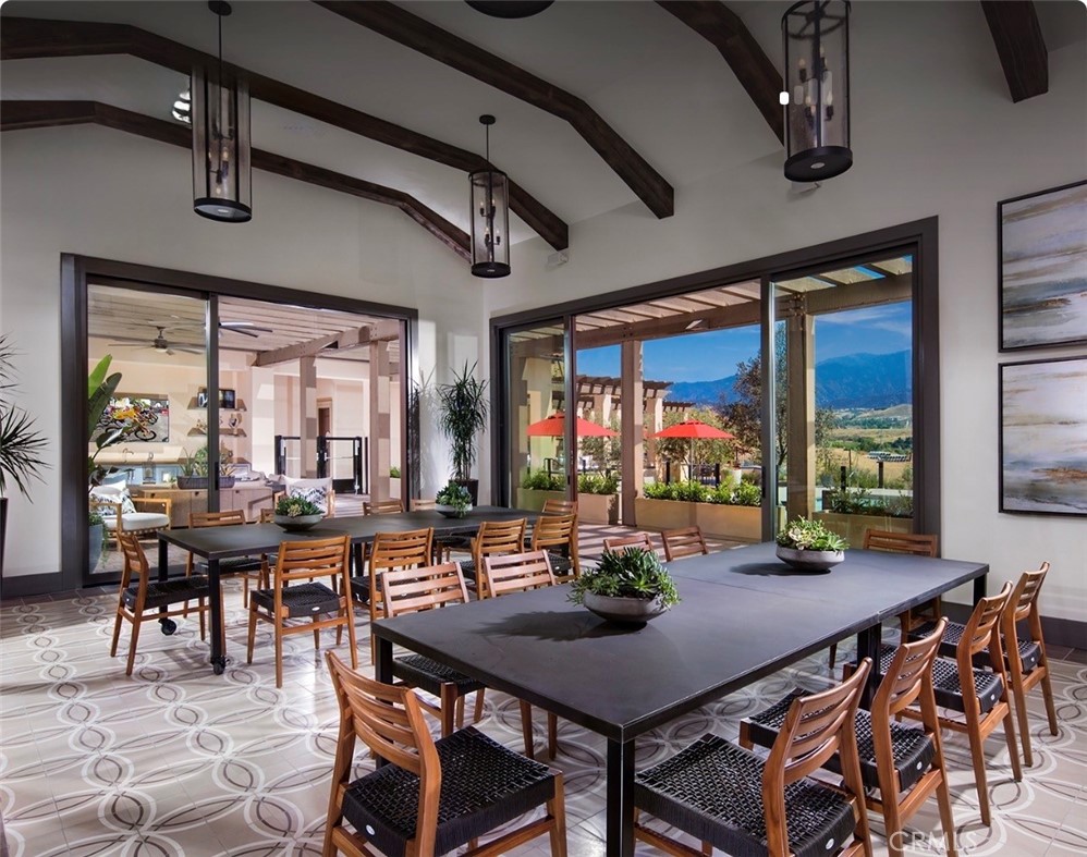 24123 E Beacon Court