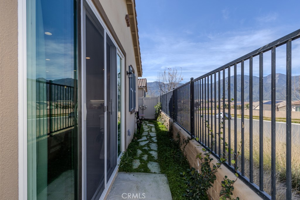 24123 E Beacon Court