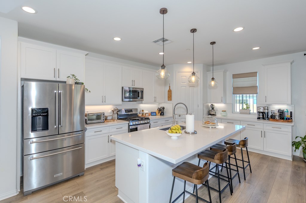 24123 E Beacon Court