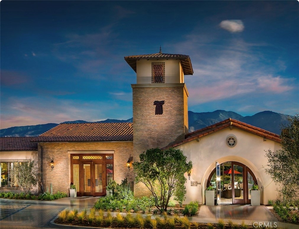 24123 E Beacon Court