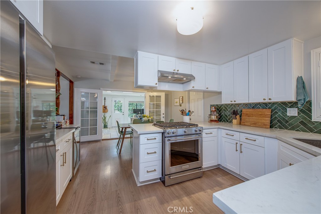 22688 La Paix Street