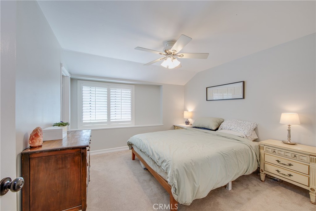 22688 La Paix Street