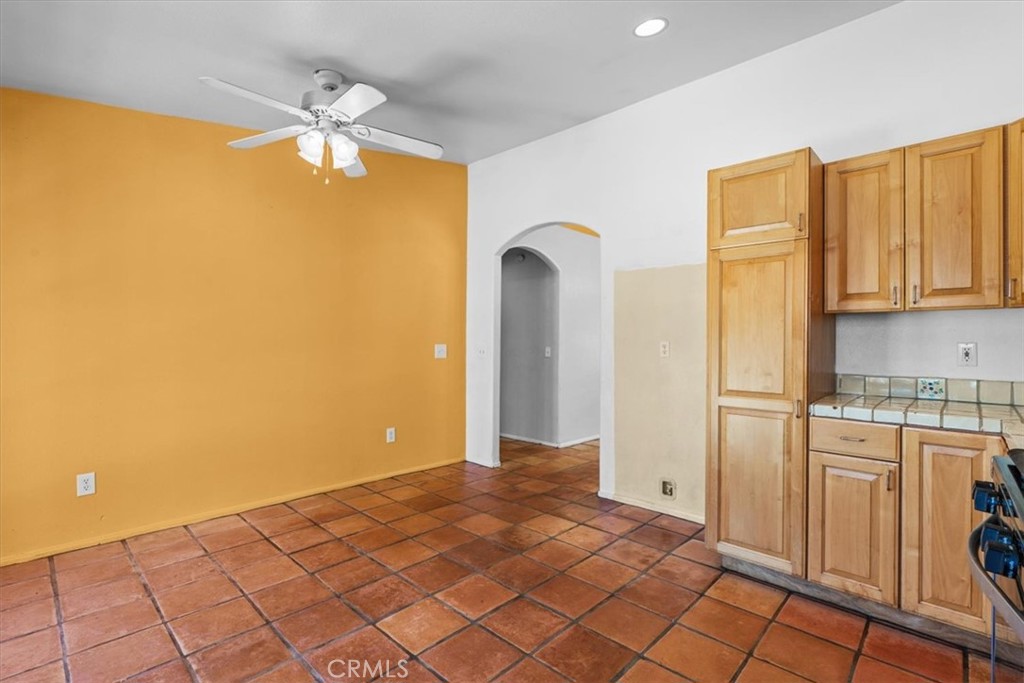 32205 Cathedral Canyon