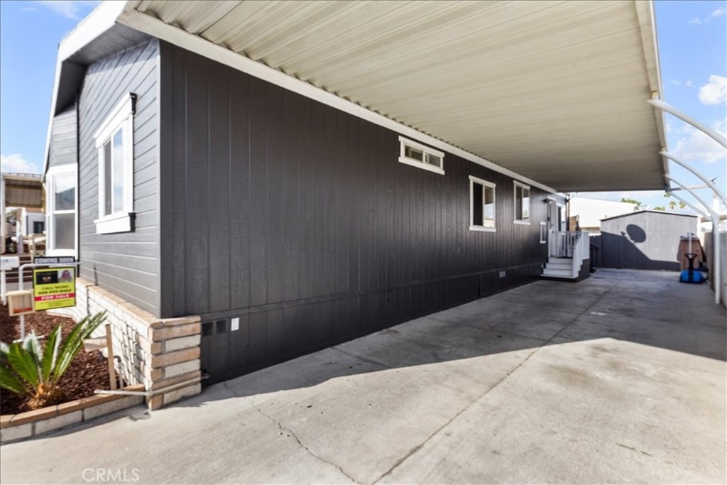 9080 Bloomfield 126