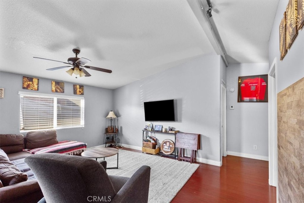 9080 Bloomfield 126