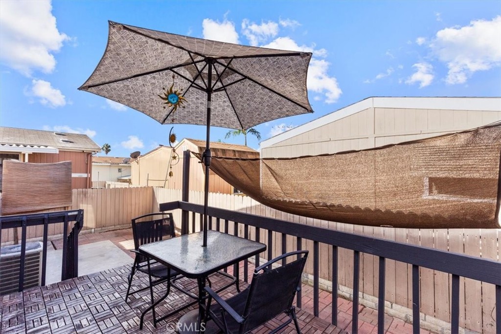 9080 Bloomfield 126