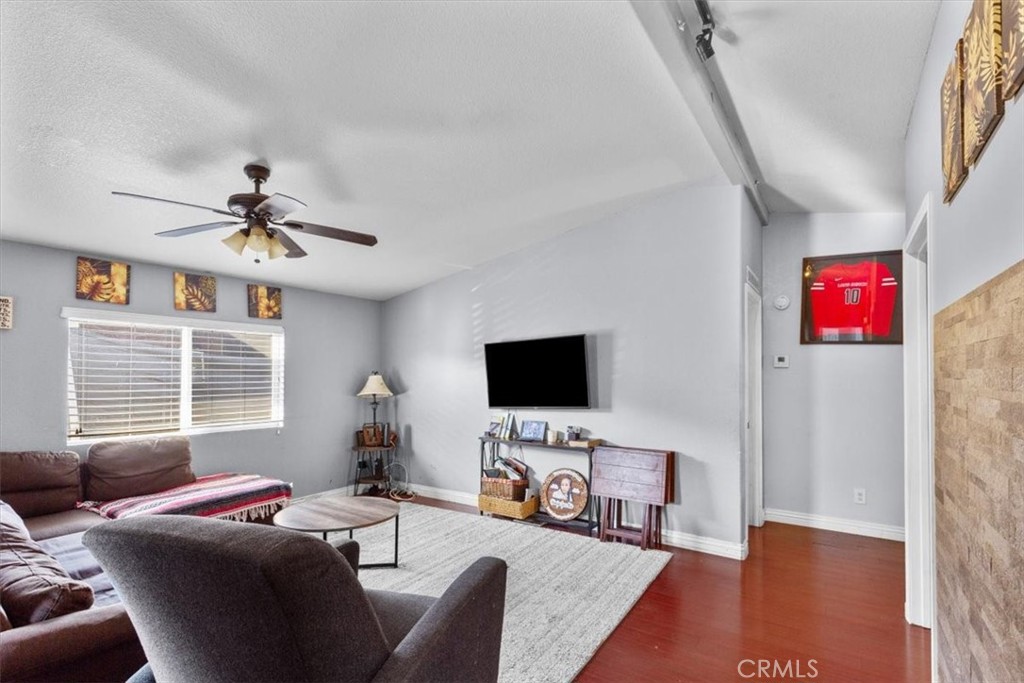 9080 Bloomfield 126