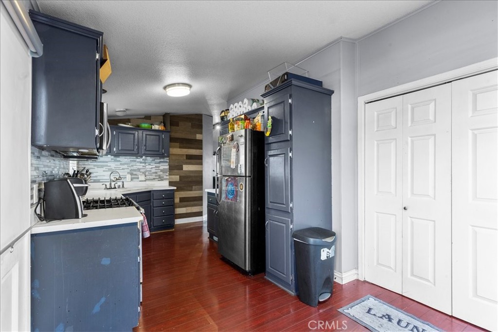 9080 Bloomfield 126