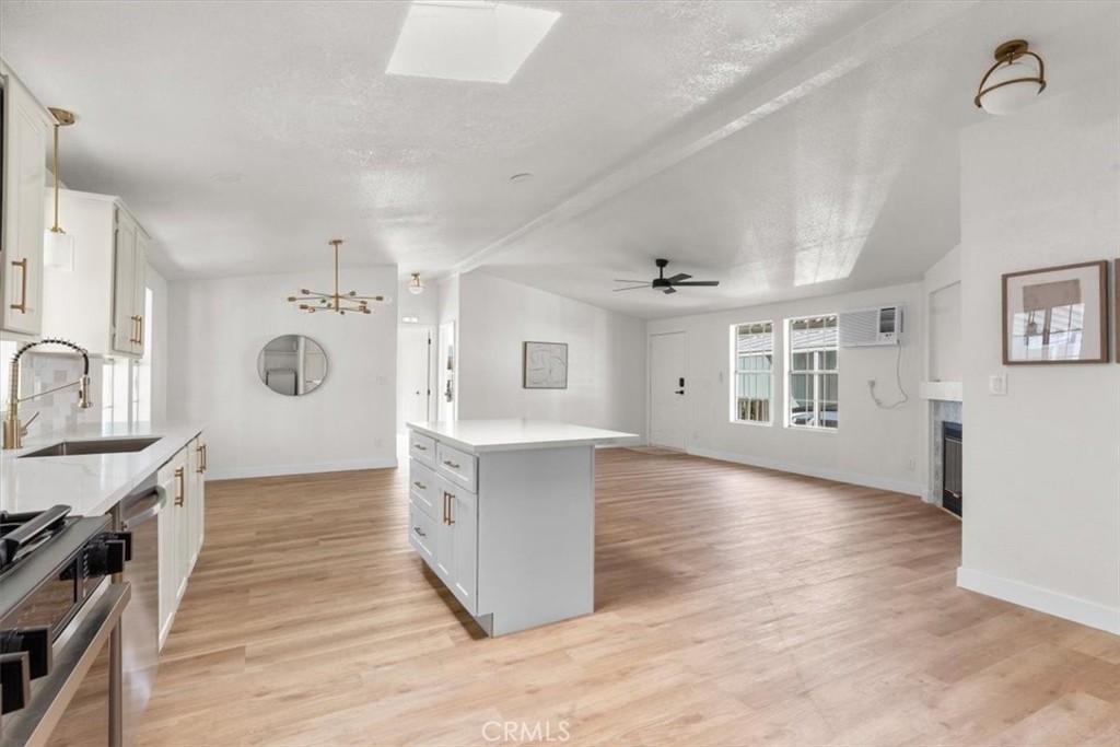 9080 Bloomfield 31