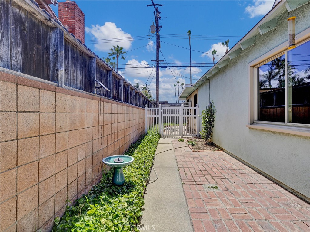 1720 Hodson Avenue