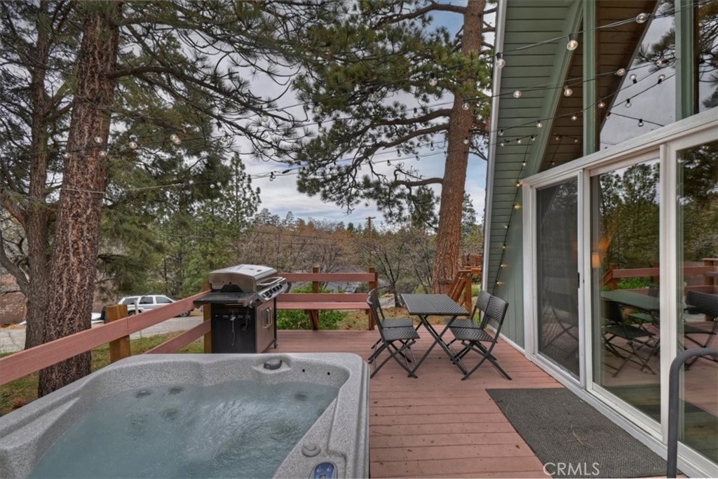 609 Villa Grove