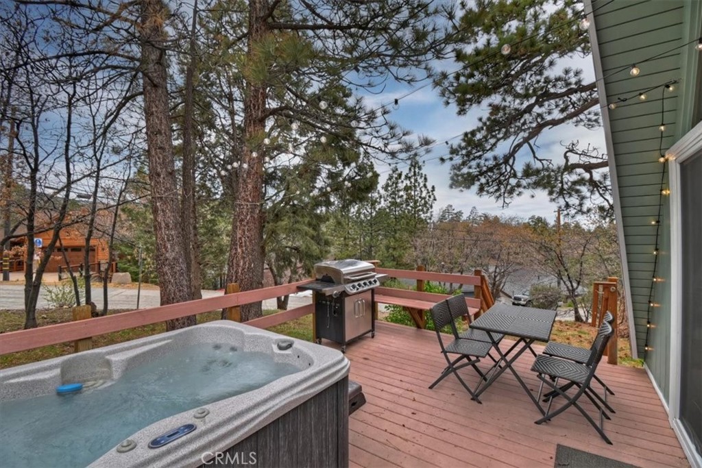 609 Villa Grove