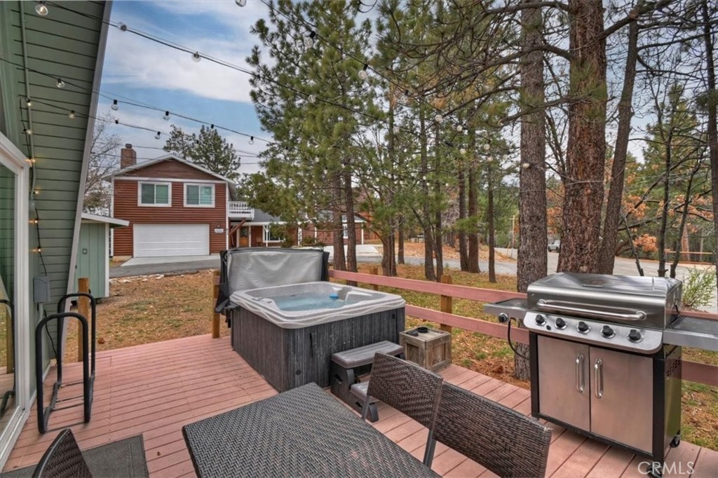 609 Villa Grove