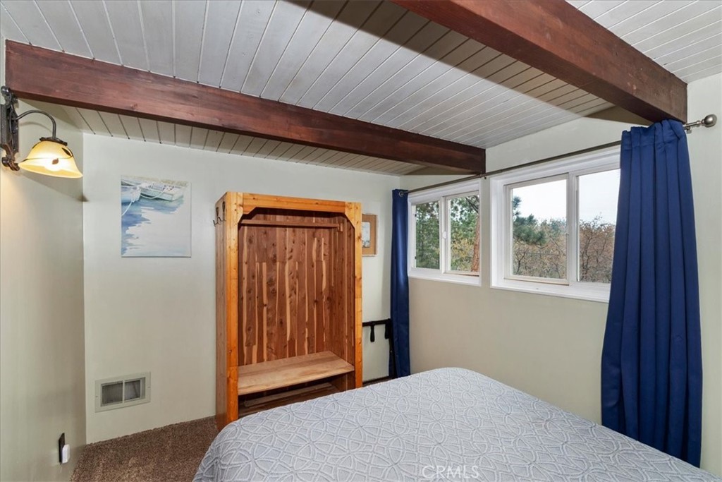 609 Villa Grove