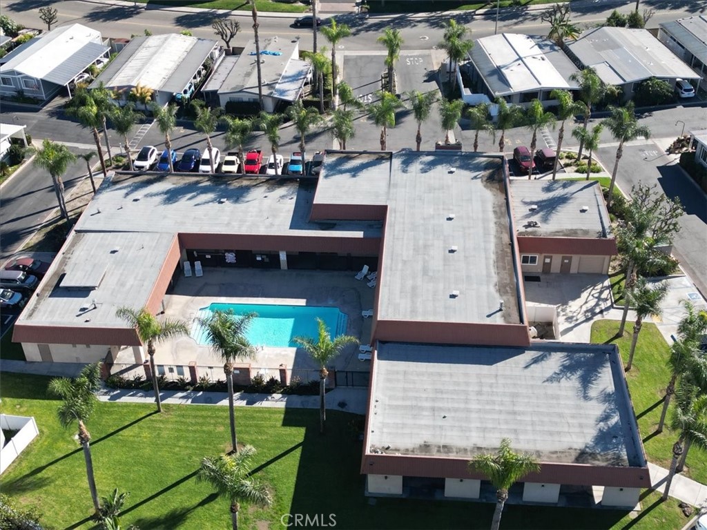 300 Rampart Street
