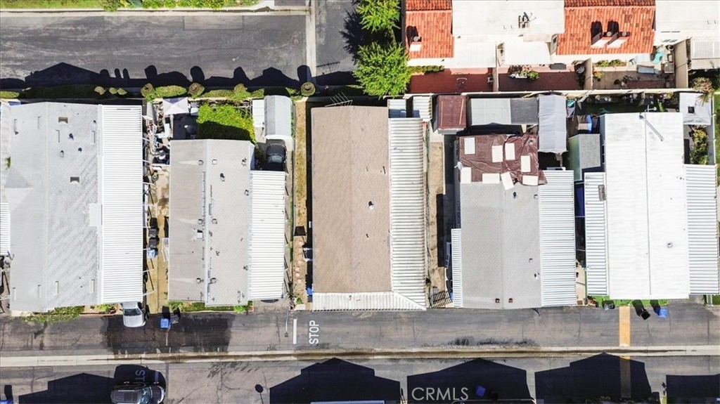 9080 Bloomfield Avenue 293