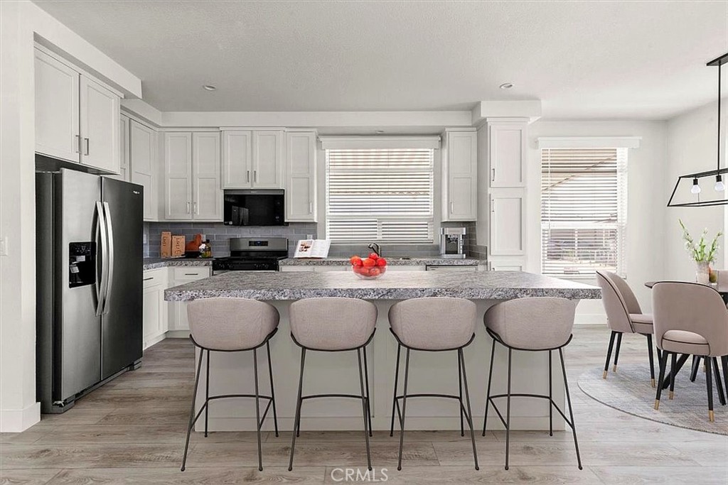 9080 Bloomfield 231