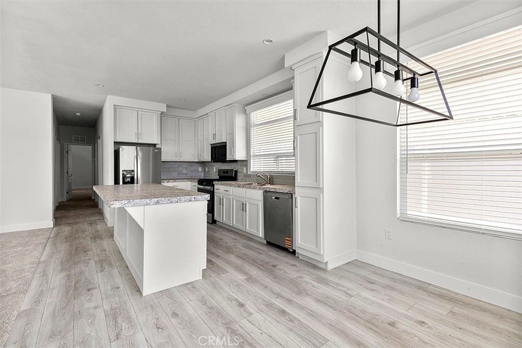 9080 Bloomfield 231