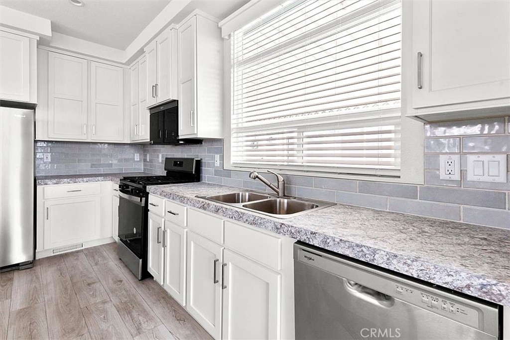 9080 Bloomfield 231