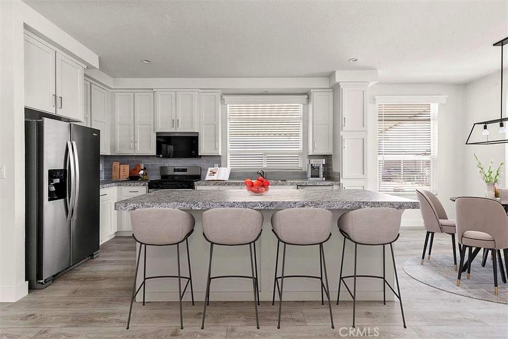 9080 Bloomfield 231