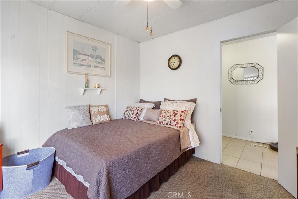 300 N Rampart 195