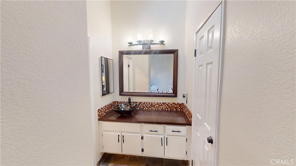 755 Cienega