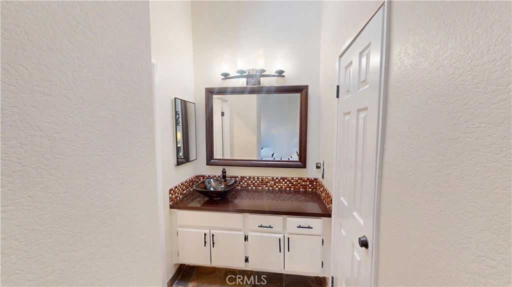 755 Cienega
