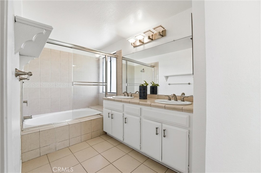6567 Carioca Lane