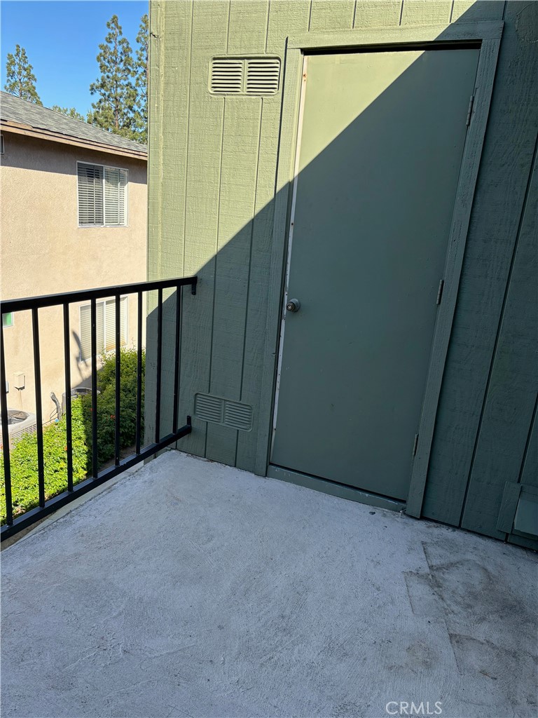 2612 Avenida Del Vista 203